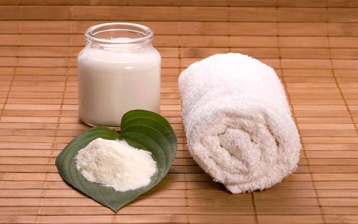Bicarbonate de soude et une serviette pour compresse pour l'agrandissement du pénis